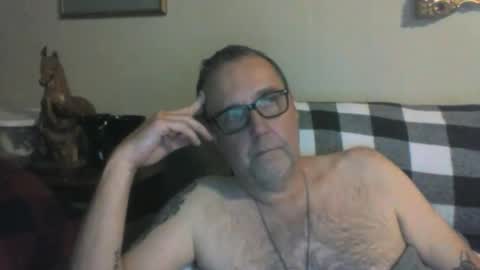 Snapshot of tnvols1968 chatting on December 4, 1:36 am Vols online show from December 4, 1:36 am