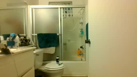 todolodiaduro - hard all day online show from February 6, 7:24 am