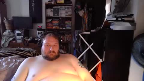 Toede online show from November 13, 8:02 pm