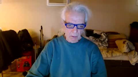 Snapshot of tom112292014 chatting on March 6, 6:26 pm tom112292014 online show from March 6, 6:26 pm