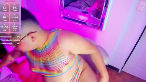 Tom Silver  online show from December 13, 9:09 pm