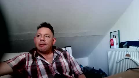 tomame_ online show from May 29, 2:49 pm