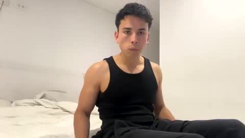 tomas_37 online show from April 8, 12:44 am