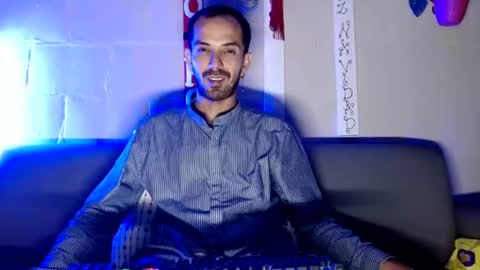 tomas gerauld. make me happy with 10000 tokens online show from January 15, 3:00 am