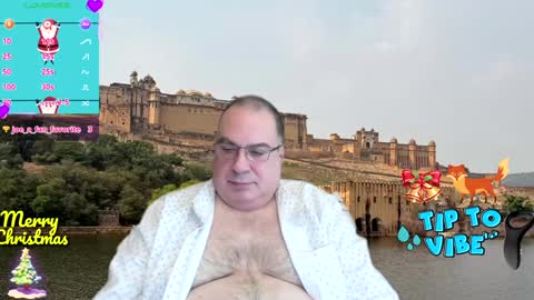 Snapshot of tomaz62a chatting on December 21, 9:25 pm Tomaz62a online show from December 21, 9:25 pm