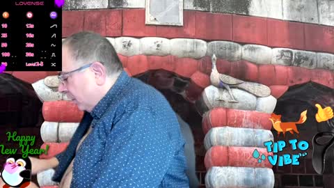 Snapshot of tomaz62a chatting on January 4, 9:09 pm Tomaz62a online show from January 4, 9:09 pm