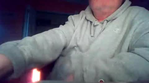 tomcat4848 online show from April 11, 1:57 am