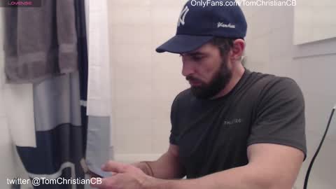 Snapshot of tomchristiancb chatting on February 16, 11:48 pm Tom Christian Email- TomChristianCB online show from February 16, 11:48 pm