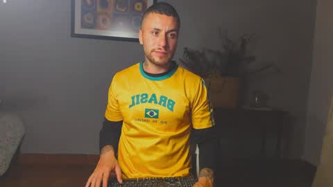 tomDavisXl online show from April 1, 3:19 am