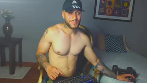 tomDavisXl online show from February 22, 3:19 am