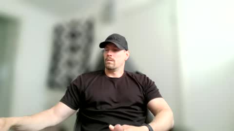tomfin95 online show from June 14, 10:39 am
