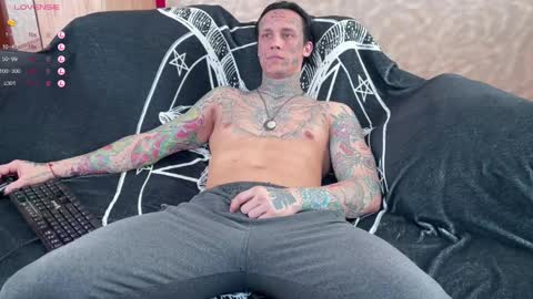 Tommy and Katana online show from February 10, 7:58 am