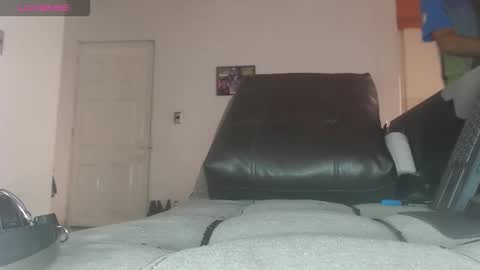   Thomas    online show from January 8, 4:01 pm