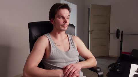 TOMMY COCH online show from February 4, 10:02 pm