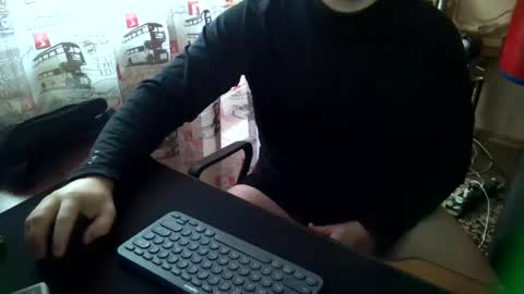 Tommi Li online show from January 8, 7:34 am