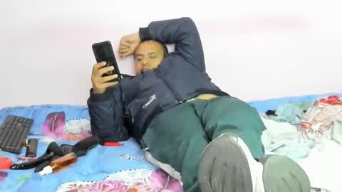 Snapshot of tommy_sex79 chatting on February 4, 8:49 pm tommy sex79 online show from February 4, 8:49 pm