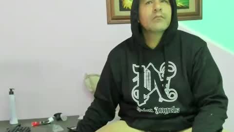 Snapshot of tommy_sex79 chatting on December 28, 12:36 pm tommy sex79 online show from December 28, 12:36 pm