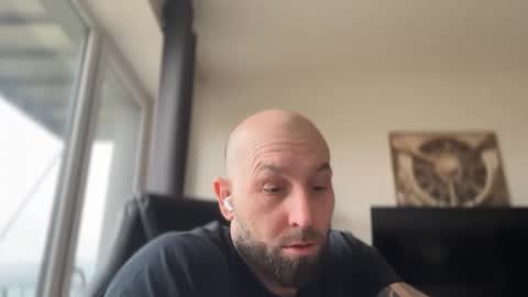 Thomas Fit online show from February 10, 8:41 am