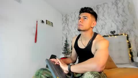 tomwagner_ online show from January 8, 2:14 pm