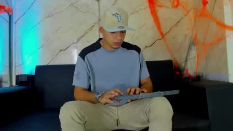 Tonny online show from October 26, 12:07 pm