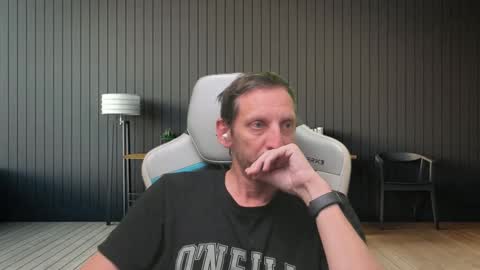 tontin69 online show from March 1, 12:32 am