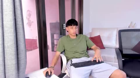 tony paul online show from January 8, 1:09 pm