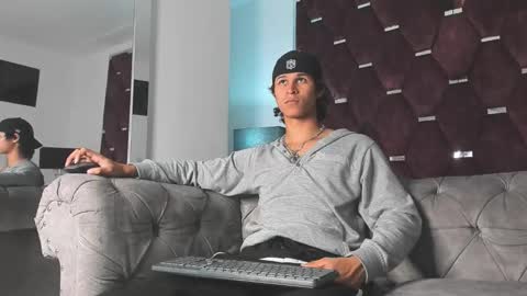 Tony Benedetti online show from February 12, 8:37 pm