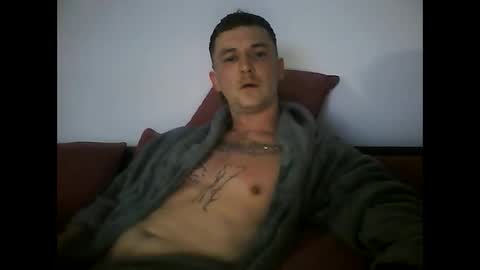 tonystrawberry online show from March 27, 1:10 am