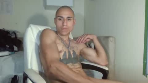 Snapshot of tonyterror22 chatting on October 11, 5:44 am tonyterror22 online show from October 11, 5:44 am