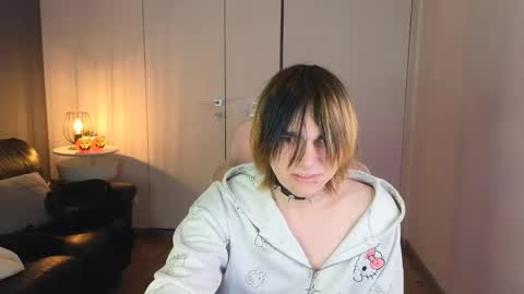 too_silly_ online show from May 26, 9:11 pm