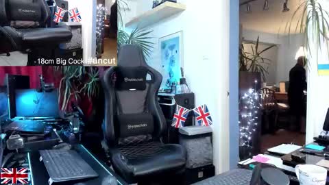 topalphaboss online show from December 20, 7:37 am