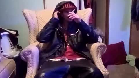 SagMeOreduceMe online show from October 22, 10:41 am