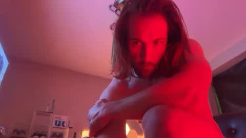 topherhopkins744 online show from March 31, 8:49 am