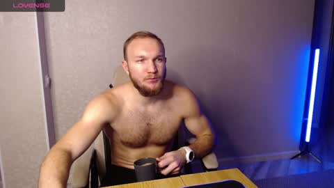 Snapshot of toress1 chatting on December 19, 6:12 pm Glebaty online show from December 19, 6:12 pm