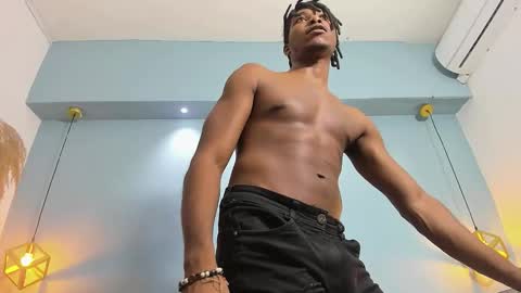 Snapshot of tory_bbc chatting on October 19, 9:07 pm Torybigdick online show from October 19, 9:07 pm