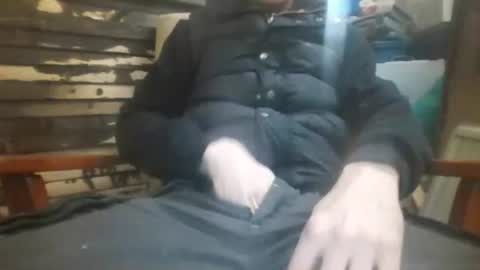 tr8e035 online show from December 2, 9:45 am