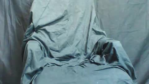 trackielad online show from January 6, 11:07 am