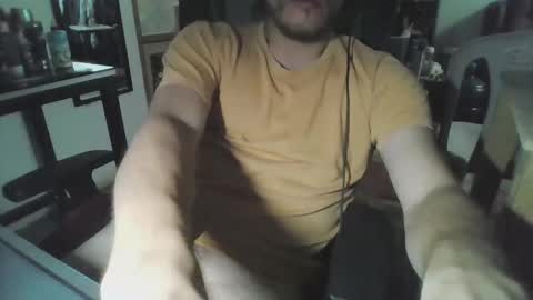 traveler_92 online show from April 12, 10:00 pm