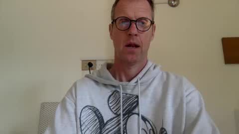 trebo00788 online show from May 10, 7:20 am