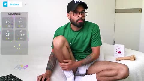 Hunter man online show from February 17, 6:51 pm