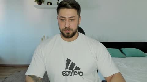 Trent online show from December 15, 11:23 am