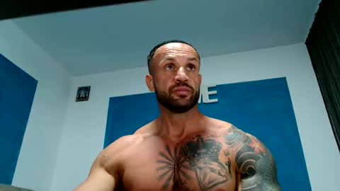 Snapshot of tridentmuscles chatting on October 19, 9:40 pm tridentmuscles online show from October 19, 9:40 pm