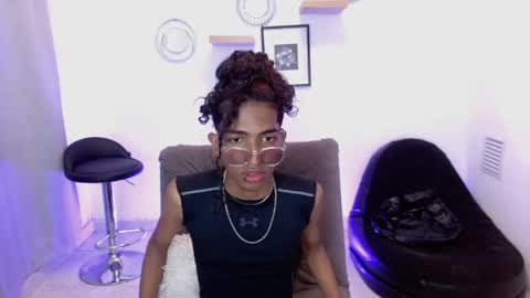 Johan online show from May 16, 6:28 pm