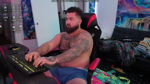 tristanhardwood online show from December 5, 3:35 am