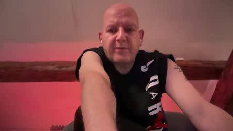 Triton online show from November 25, 7:43 am