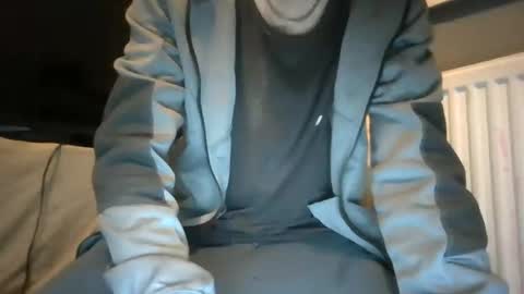 troarz online show from May 21, 9:19 pm