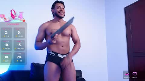    online show from June 3, 8:03 pm