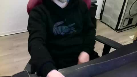 tsloverdome online show from February 22, 12:06 pm