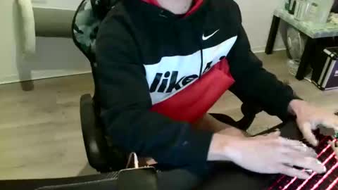 tsloverdome online show from November 12, 6:08 am