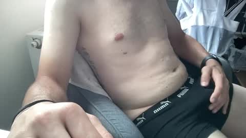 ttutzi390 online show from June 29, 9:37 am